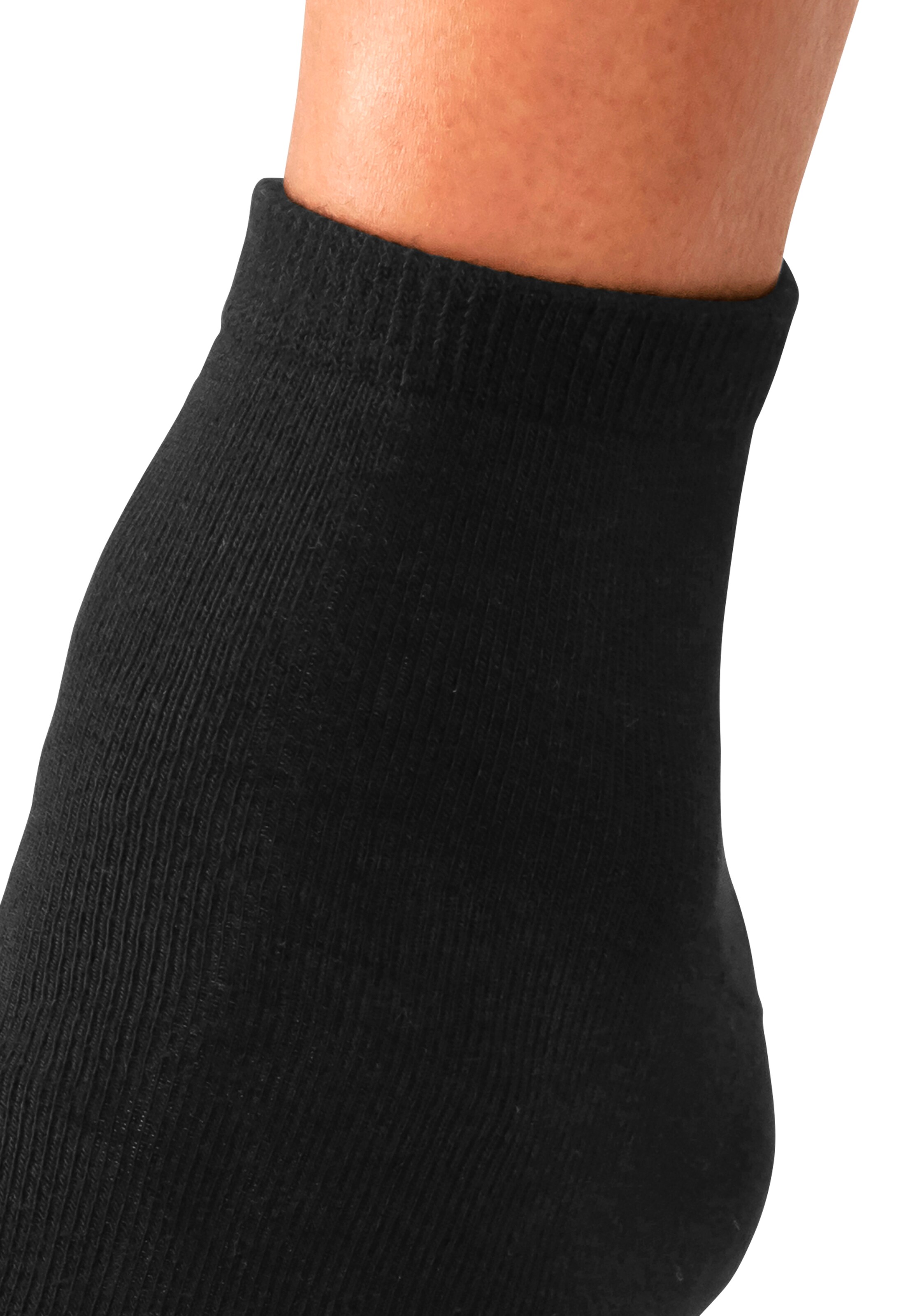 BENCH Socken in Schwarz