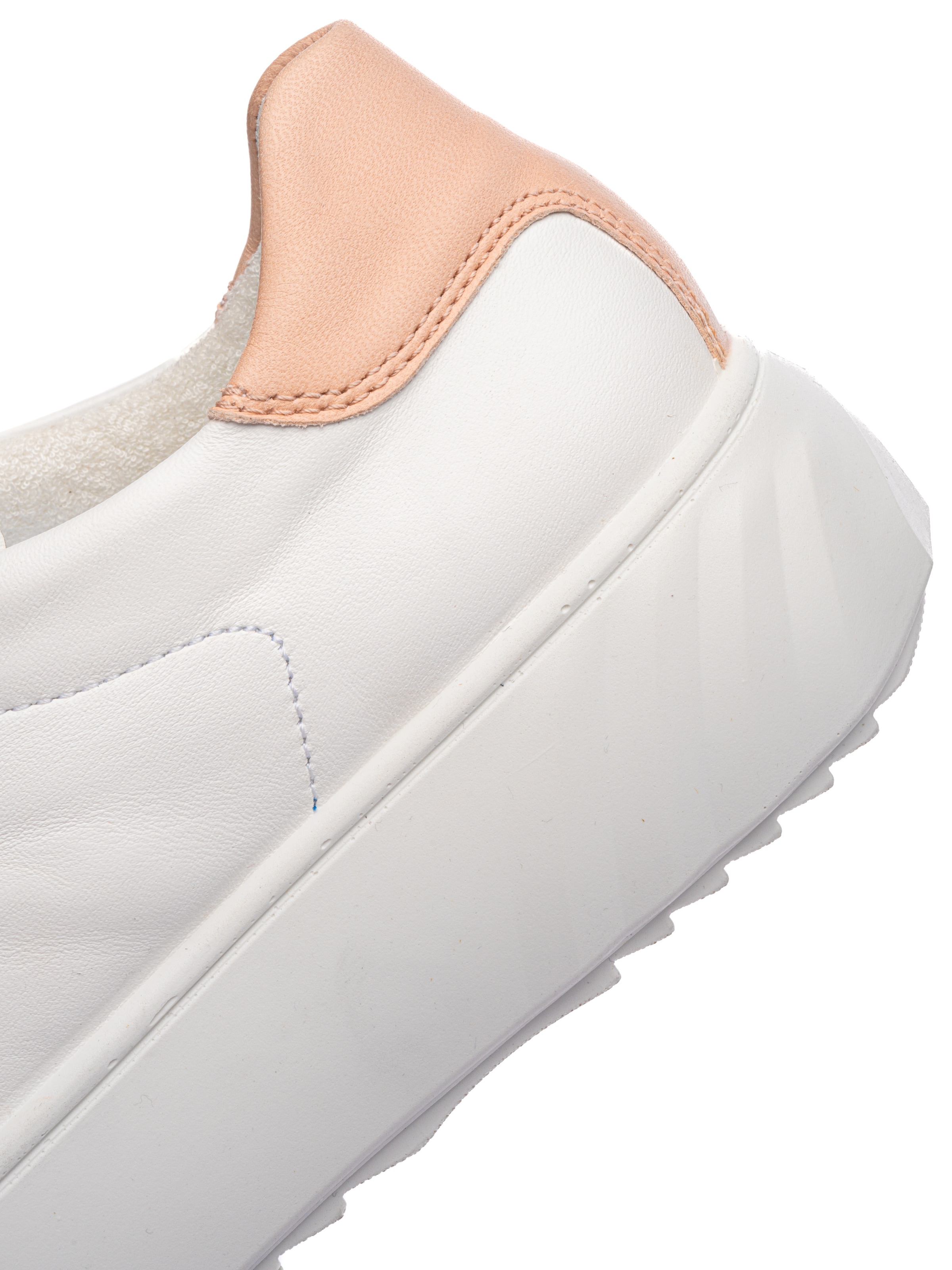 ARA Sneakers in White