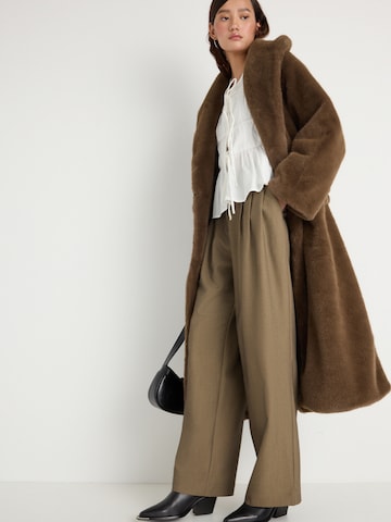 Gina Tricot Télikabátok - barna