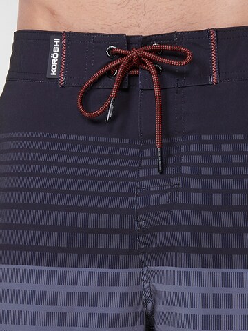 Shorts de bain KOROSHI en gris