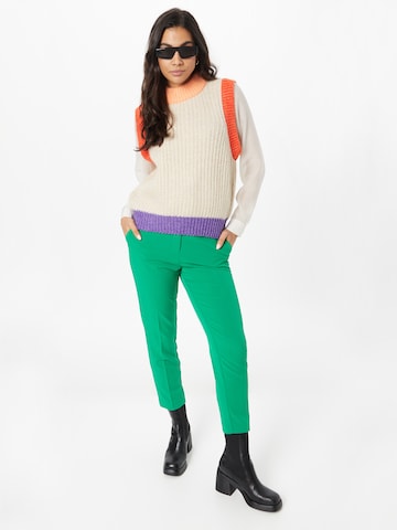 Dorothy Perkins - regular Pantalón de pinzas en verde