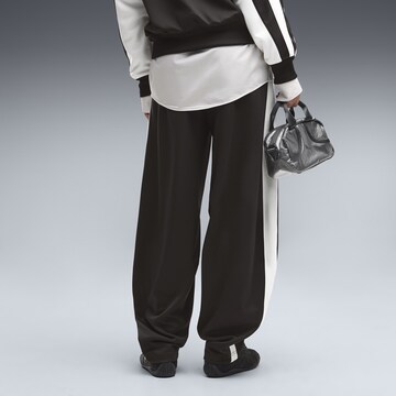 PUMA Loosefit Sportbroek in Zwart