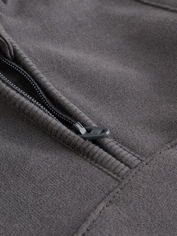 Ensemble Next en gris