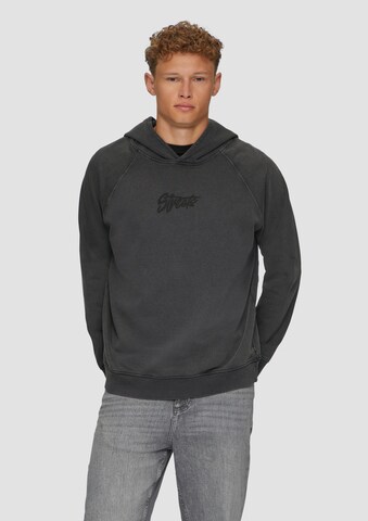 QS Sweatshirt in Grijs: voorkant