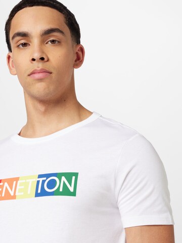 Tricou de la UNITED COLORS OF BENETTON pe alb