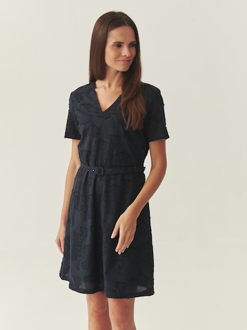TATUUM Jurk in Blauw: voorkant