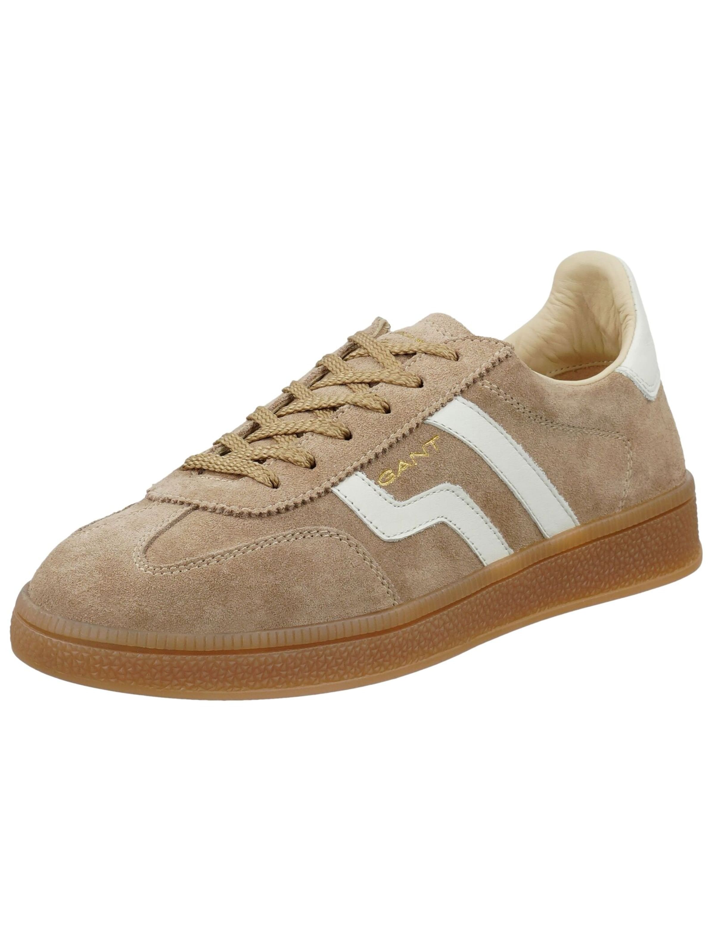Baskets basses GANT en beige : devant