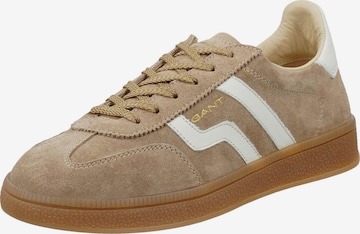 Baskets basses GANT en beige : devant