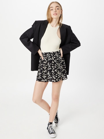 ABOUT YOU Skirt 'Emma' in Black