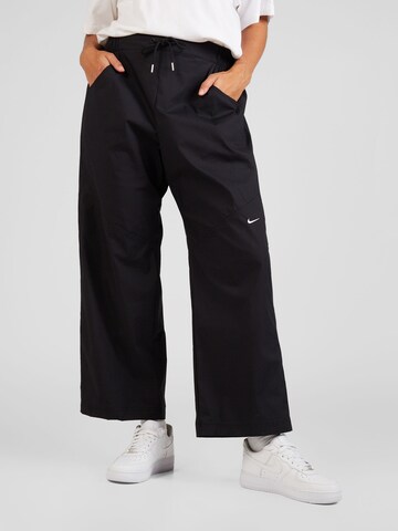 Wide leg Pantaloni sportivi di Nike Sportswear in nero: frontale