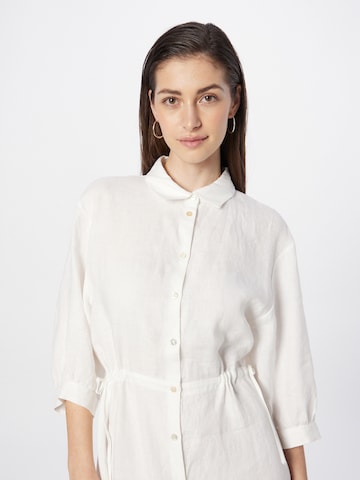 Robe-chemise 'Lisen' Lindex en blanc