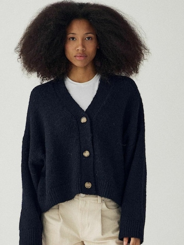 Noella Cardigan ' N-Laiana ' i blå: forside