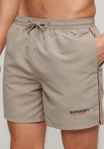 Superdry Badeshorts in Beige: predná strana