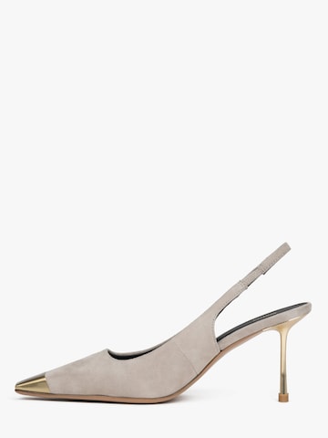 Estro Slingpumps '7762' in Beige: voorkant
