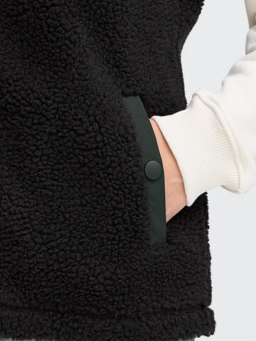 Oxmo - Chaleco 'Abby' en negro