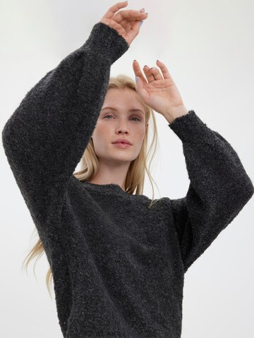 VERO MODA Sweater 'Kaila' in Grey
