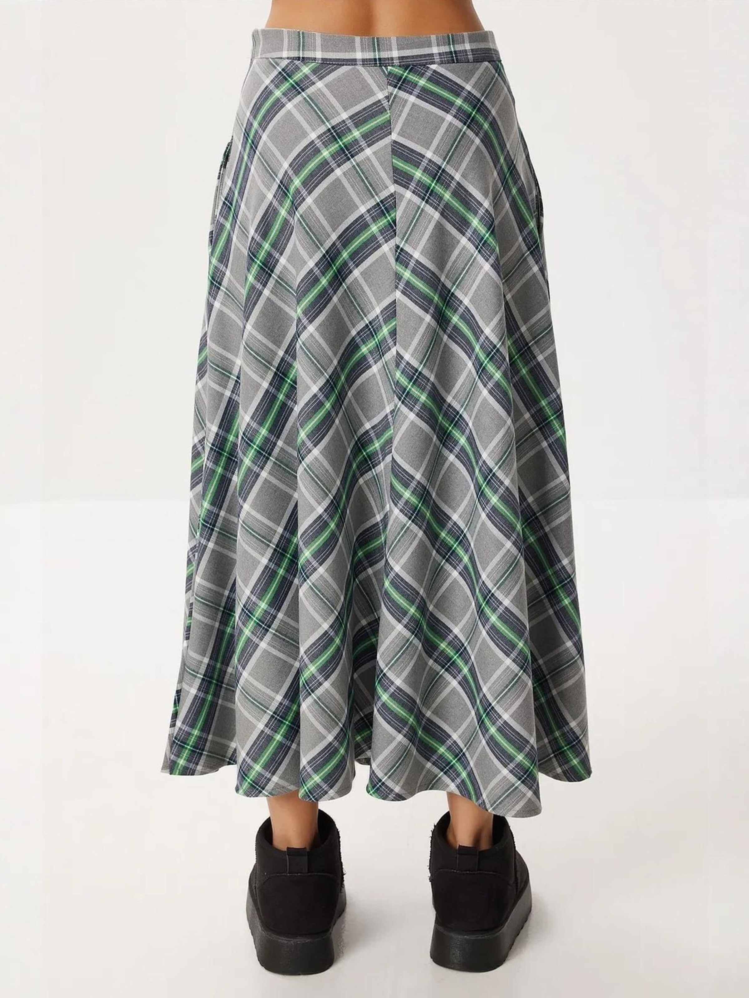 Happiness İstanbul Rok in Groen