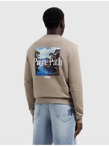 Pure Path Sweatshirt in Grey