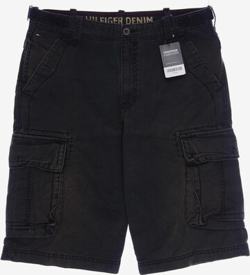 Tommy Jeans Shorts 34 in Grün: predná strana