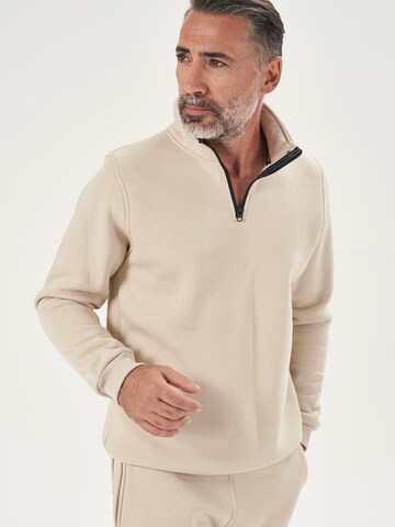LOUIS LECLER Sweatshirt 'Remy' in Beige
