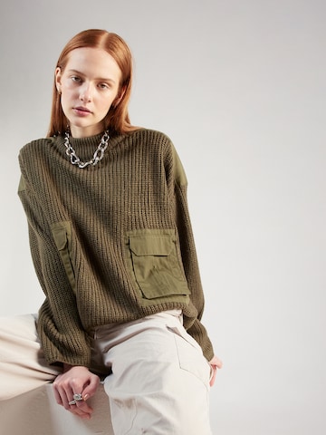 Pull-over 'HIBA-ARMY' SISTERS POINT en vert