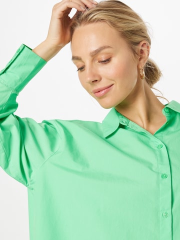 VERO MODA Blouse 'BIANCA' in Groen