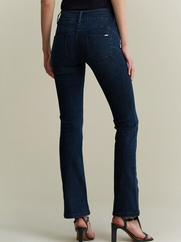 Regular Jean Next en bleu