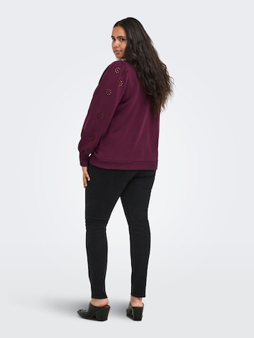 ONLY Carmakoma Sweatshirt 'CARFemme' in Rood