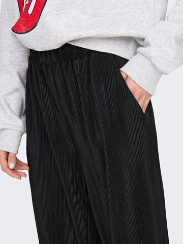 ONLY Wide leg Παντελόνι σε μαύρο