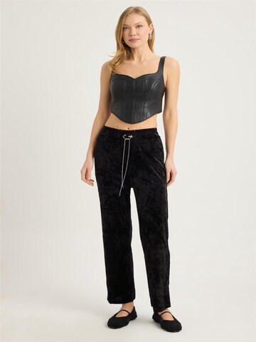 Regular Pantalon HOME STORE en noir : devant