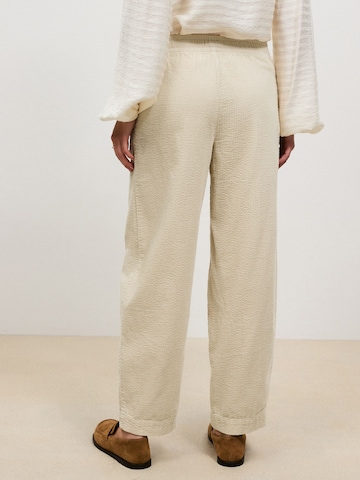 Barrel Pantaloni di Next in beige