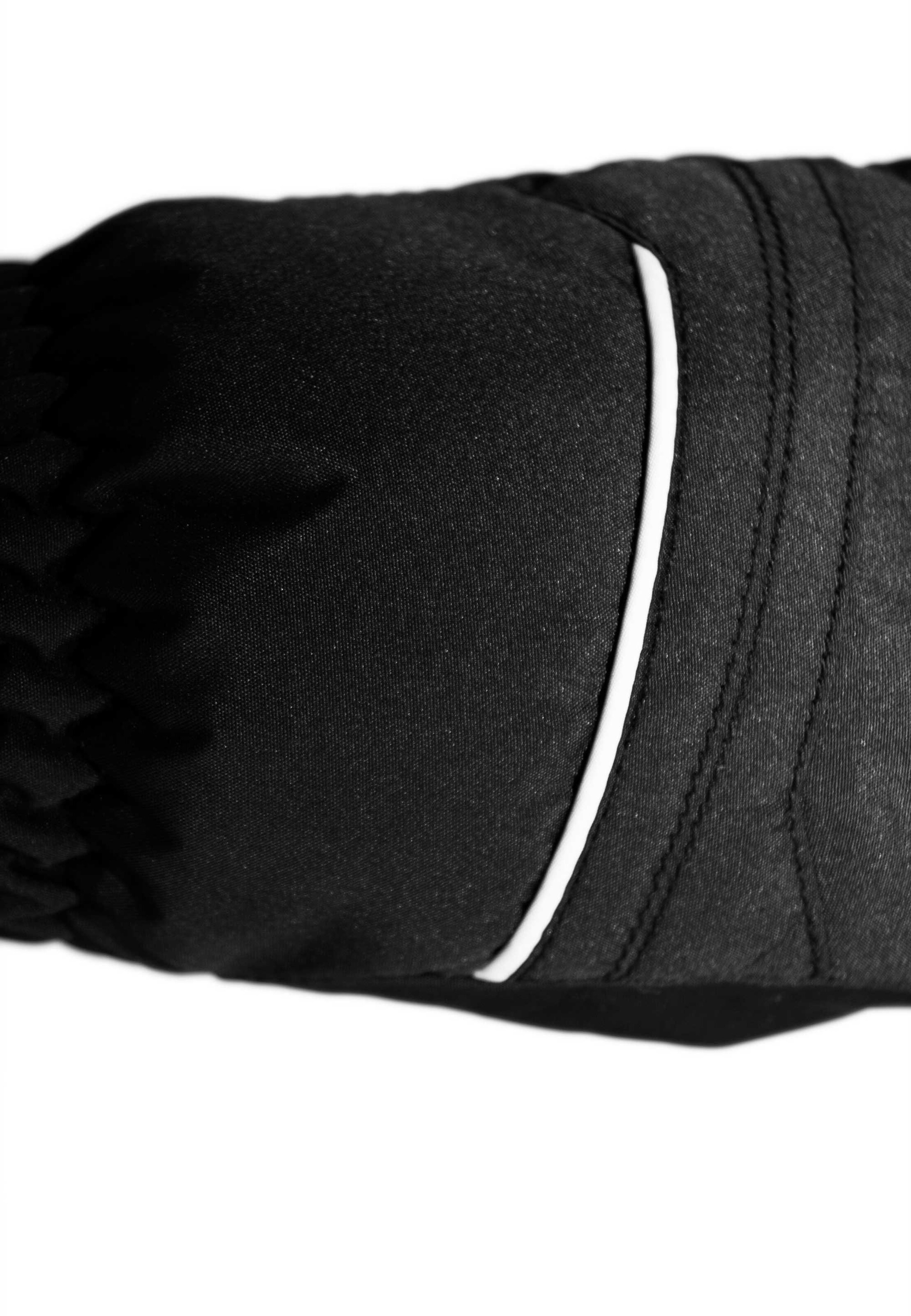 REUSCH Sporthandschuhe 'Alan' in Schwarz