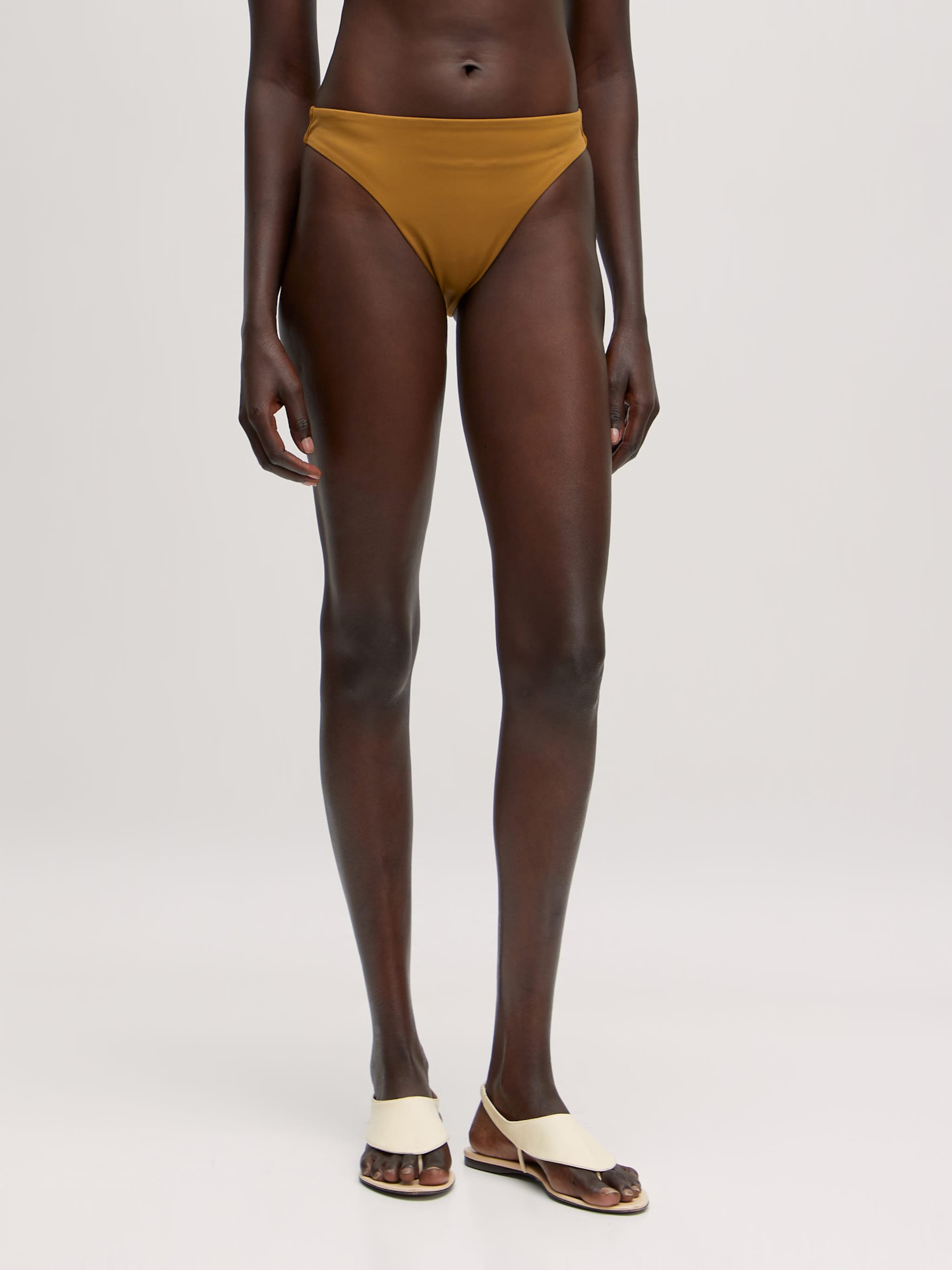 EDITED Producten Bikinibroek 'Ike' Bruin