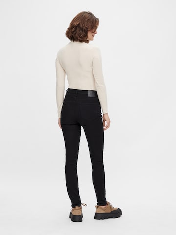 Skinny Jeans 'Ayo' de la Y.A.S pe negru