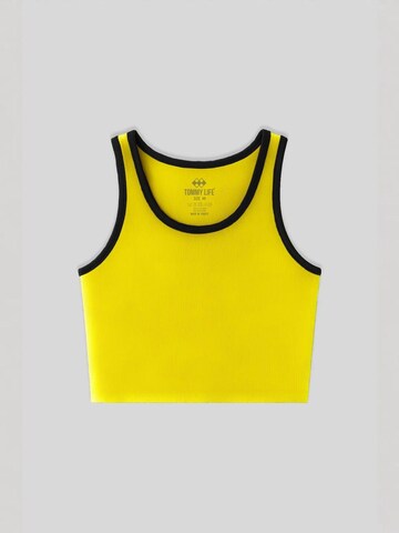 Tommy Life Top in Yellow: front