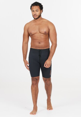 ENDURANCE Skinny Shorts 'Protech' in Schwarz