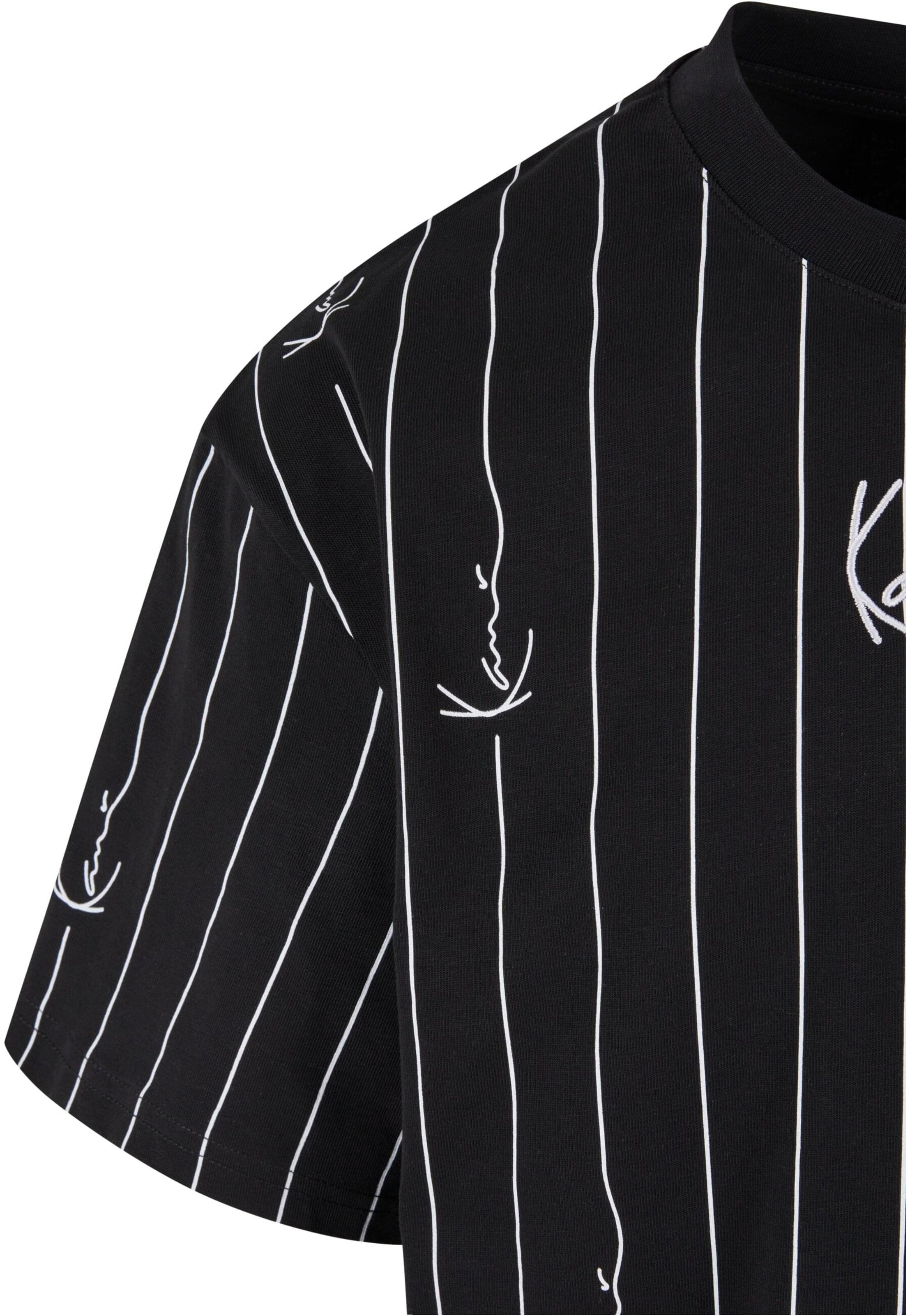 Karl Kani Särk, värv must