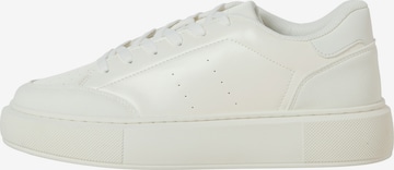 JACK & JONES Platform trainers 'JFWaspire Court' in White: front