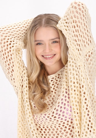 Pull-over 'Fashion Look' IZIA en beige
