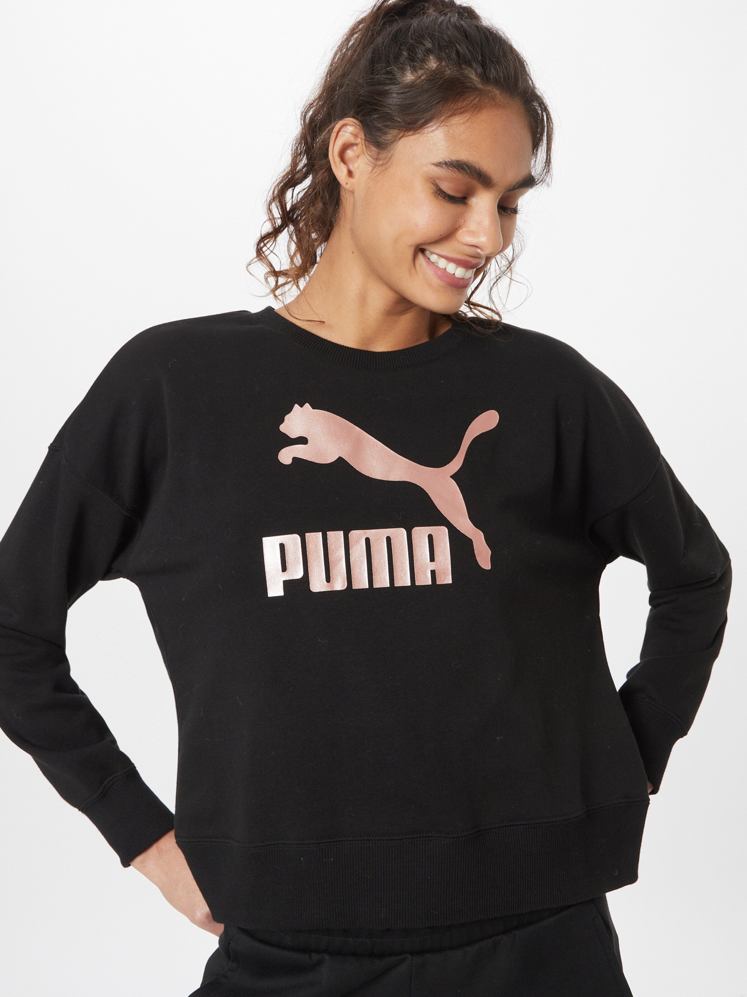 PUMA Sweatshirt in Black | ABOUT YOU