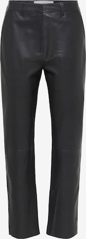 Effilé Pantalon 'MARIE' SELECTED FEMME en noir : devant