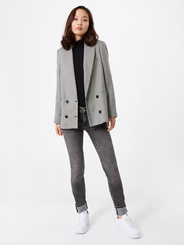 Mavi - Slimfit Vaquero 'Lindy' en gris