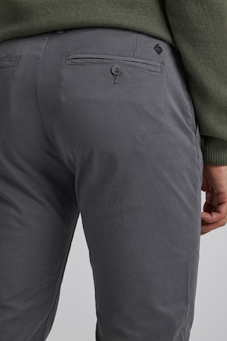 Casual Friday Regular Chino Pants 'Viggo' in Grey