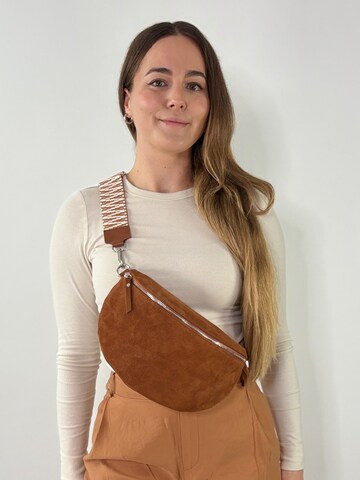 Marsupio 'TINA large' di lePelou in marrone