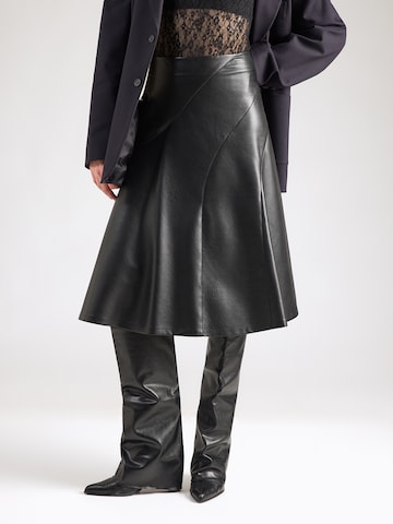 Gonna 'Vicena1' di BOSS in nero: frontale