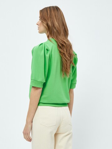 Sweat-shirt 'Mika' minus en vert