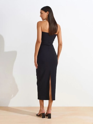Dilvin - Vestido em preto