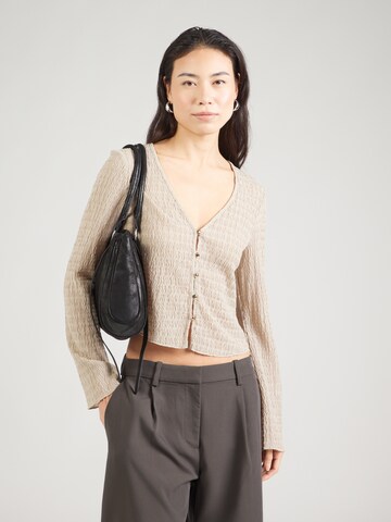 Cardigan 'ONLILSE' ONLY en gris : devant