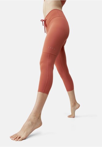 Coupe slim Leggings 'Esme' Born en orange