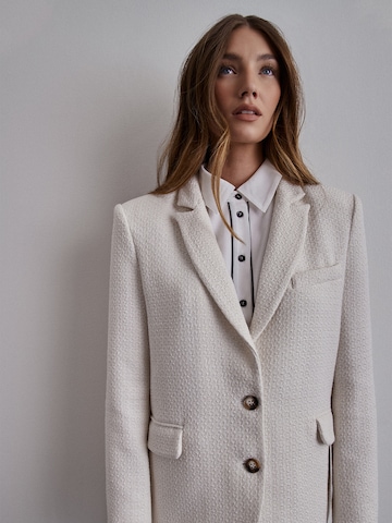 RÆRE by Lorena Rae - Blazer 'Danika' em branco